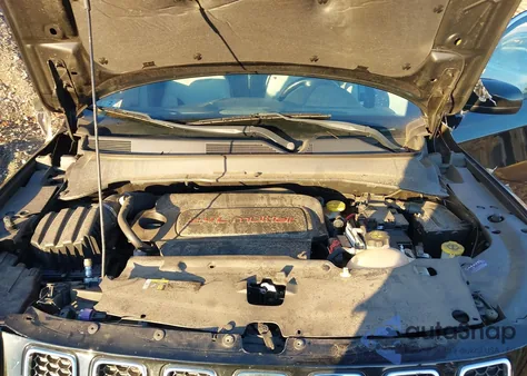 2017 Jeep New Compass Latitude 4X4 из США, поврежденный, VIN 3C4NJDBB3HT660959